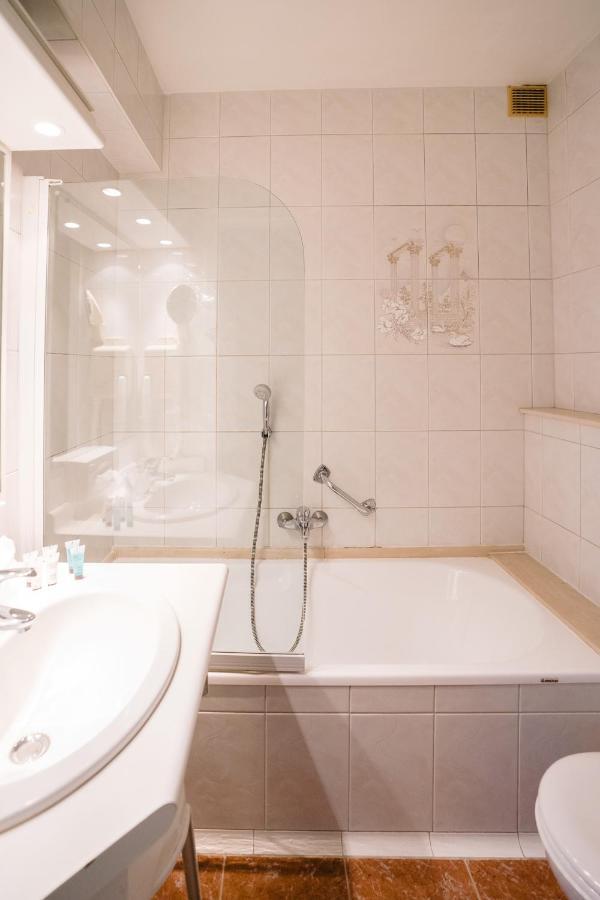 Hotel Europe ออสเทนด์ ภายนอก รูปภาพ